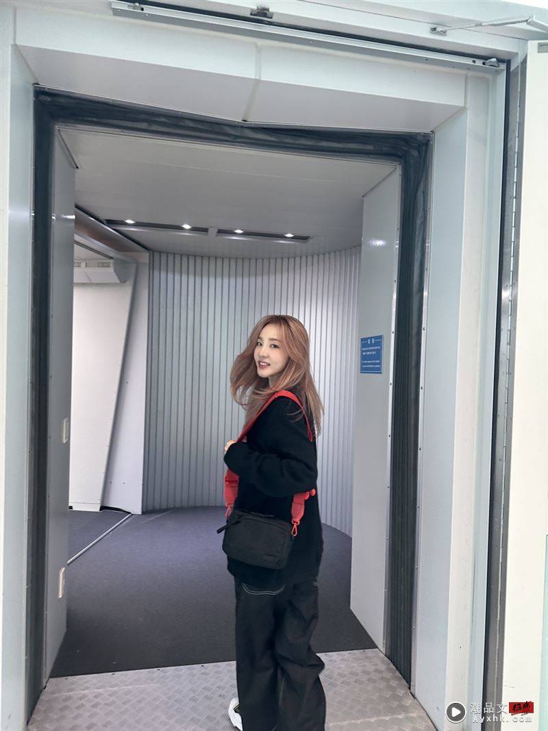 韩流始祖2NE1 SANDARA PARK来台了！直击机场穿搭藏巧思 39岁超逆龄 时尚资讯 图2张